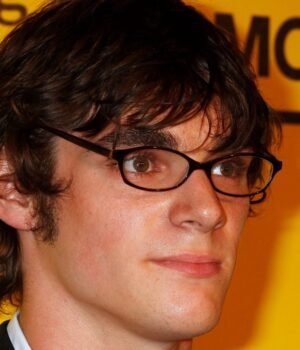 actor-rj-mitte-122903837-16x9_0.jpg