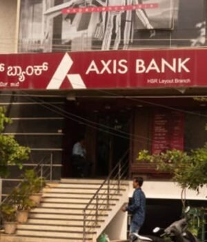 axis_bank_1740807706161_1792232294013_XVsP_f4c5395b-90e4-4702-87de-edf67eb9c633_jnoN.jpg