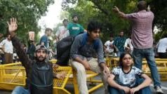 ज्ञानेश कुमार के इस्तीफ़े को लेकर पिछले तीन दिनों से दिल्ली और मुंबई में क्या-क्या हुआ?