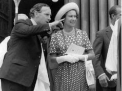Former Prime Minister marks passing of Sir William Heseltine, private secretary to the late Queen