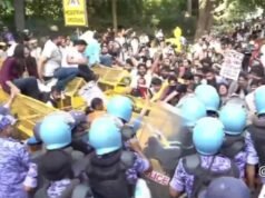 ഡൽഹിയിൽ വിദ്യാർഥി പ്രക്ഷോഭം ശക്തം; ബാരിക്കേഡുകൾ മറികടന്ന് മാർച്ച്; പോലീസുമായി ഏറ്റുമുട്ടൽ