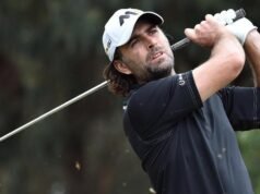Record round has Aussie on cusp of breakthrough win