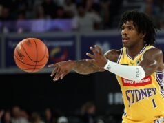 Kings edge JackJumpers in top-of-the table NBL slog