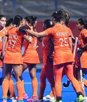 india_women_hockey_1790905461415_2lBJ_1790905461529_cAwO_80c2d339-28b4-41a9-8d83-26be4e5a46f9_rAKw.jpeg