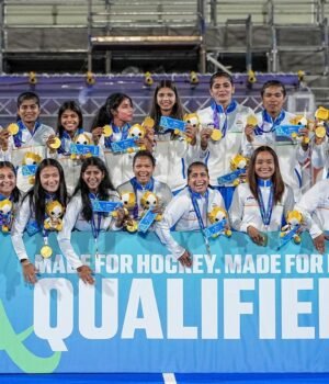 india_women_hockey_team_1790954040647_dW9I_1790954040853_XCIg_dfa6f07d-30eb-4ca6-8059-d030fa4efc87_smvl.jpg