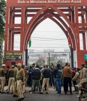 jamia-protest-190250975-16x9_0.jpeg