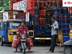 LPG Price Today: लेह में 1179 रुपये में बिक रहा घरेलू सिलेंडर, क्या कंपनियों ने बढ़ाया रेट?