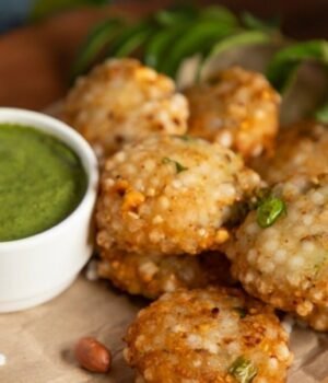 make_sabudana_vada_in_navratri_vrat__1791182230149_ZJXZ_1791182230287_jUpG_1033849d-7abd-480e-af3f-17f186c30db5_4F5M.jpg