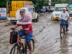 बिहार-छत्तीसगढ़ से लेकर हरियाणा-पंजाब तक आज भारी बारिश का अलर्ट, 60 किमी की स्पीड से चल सकती हैं तेज हवाएं
