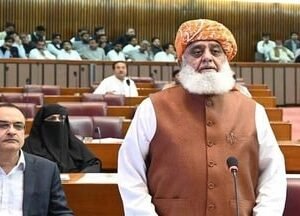 pakistan_maulana_1793290157048_SqeK_1793290161711_OrVY_76bef9d1-e408-47c2-aff9-3bba347b78bf_AQMX.jpg