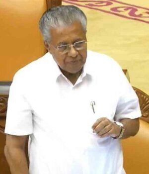 pinarayi-vijayan-niyamasabha.jpg
