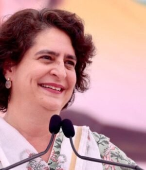 priyanka_gandhi_fitness_routine_at_the_age_of_54_1791979967116_ZxxZ_1791979967275_C5dp_1d91be87-f9b3-423a-bb03-42b70458d48d_yZau.jpg