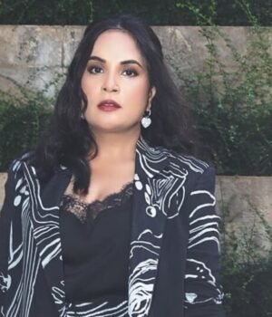 richa_1791272655082_UFRK_1791272660070_4MXZ_992b95bf-8626-4ea7-99be-4e273626c29f_iMaV.jpg