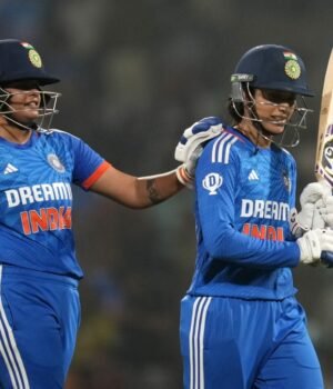 shafali-verma-and-smriti-mandhana-2-1793195738.jpg