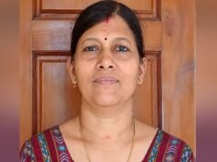 സ്കൂട്ടറില് നിന്നു റോഡില് തെറിച്ചു വീണ അധ്യാപിക ട്രാക്ടര് കയറി മരിച്ചു