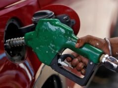 Govt hikes petrol export duty to Rs 2.5 per litre, cuts diesel duty to Rs 8.5